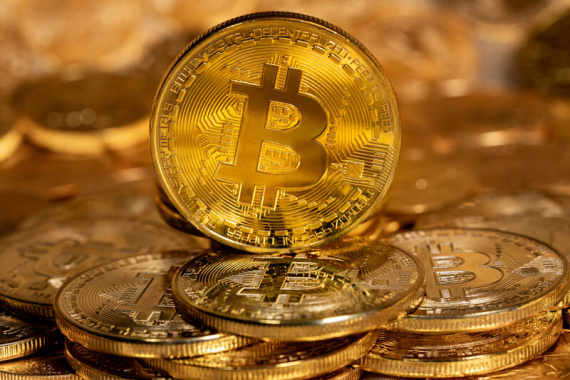 Bitcoin durchbricht 90.000 US-Dollar Bitcoin durchbricht 90.000 US-Dollar